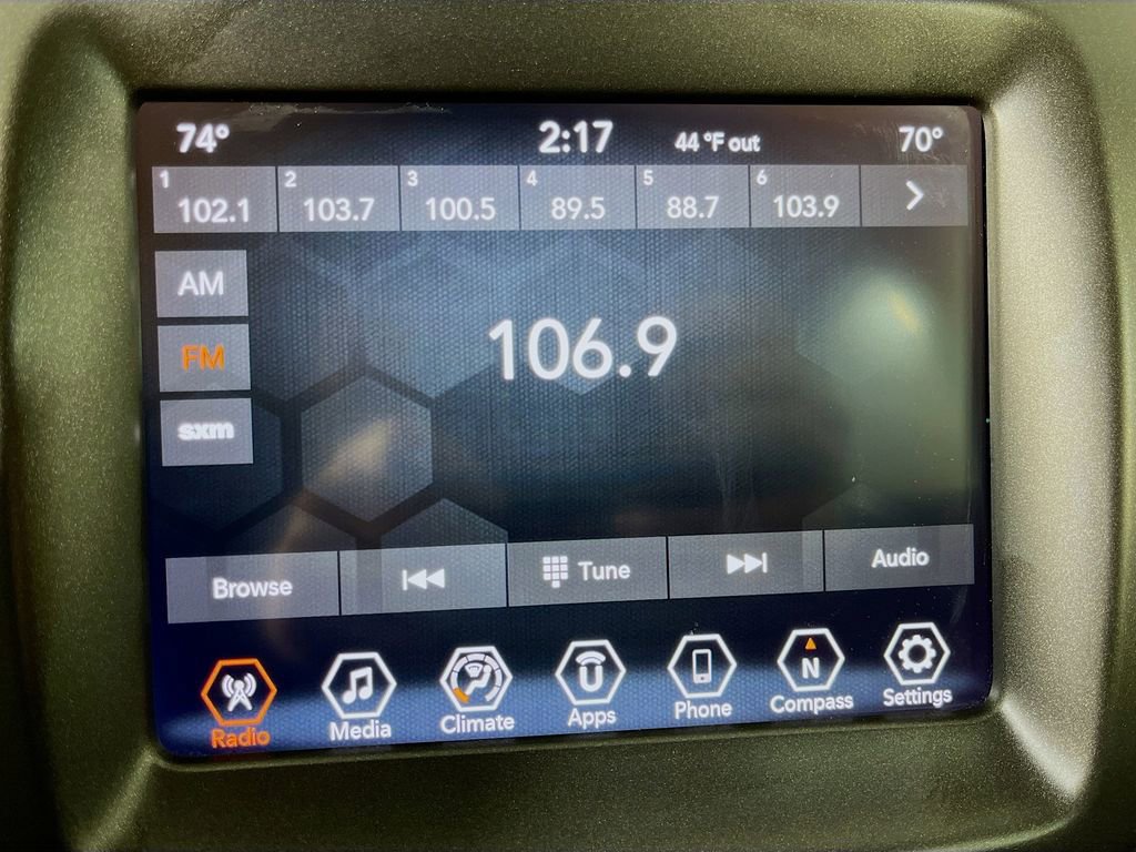 Used 2019 Jeep Compass Trailhawk image 19