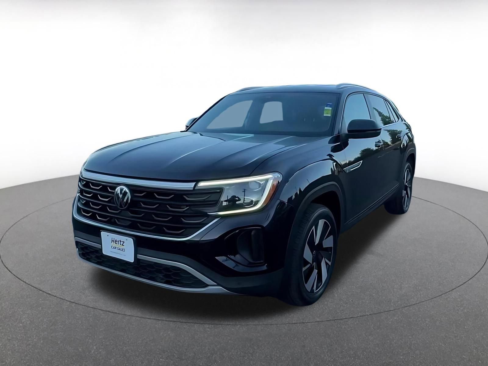 Used 2025 Volkswagen Atlas Cross Sport SE image 7