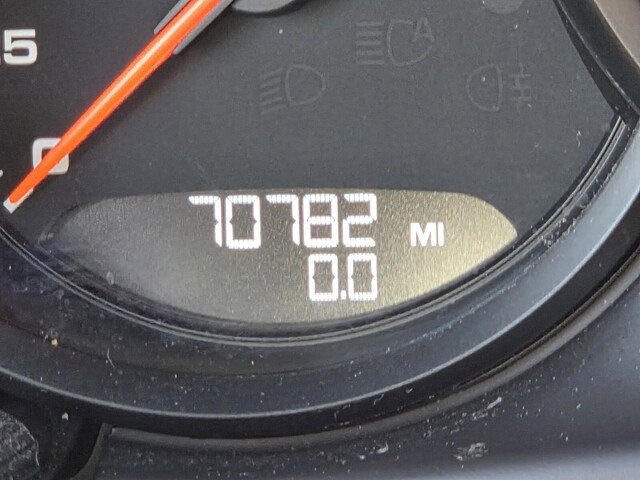 Used 2018 Porsche Macan Base image 23