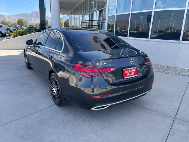 Used 2024 Mercedes-Benz C 300 4MATIC Sedan image 3