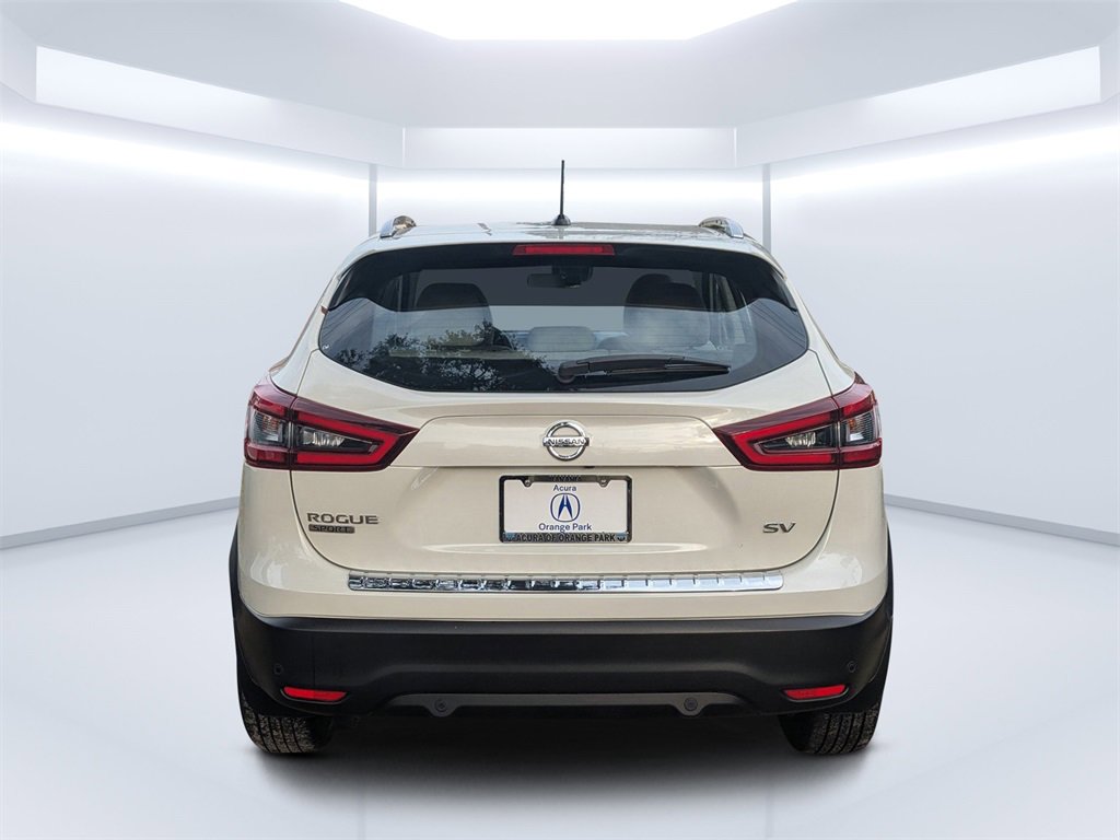 Used 2020 Nissan Rogue Sport SV image 4