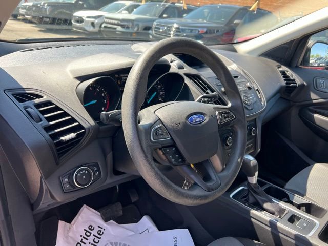 Certified 2017 Ford Escape SE FWD image 7