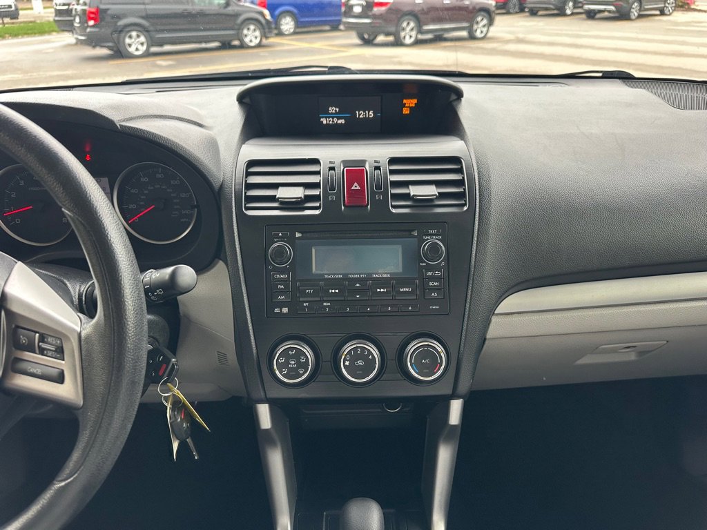 Used 2015 Subaru Forester 2.5i w/ Alloy Wheel Package image 23