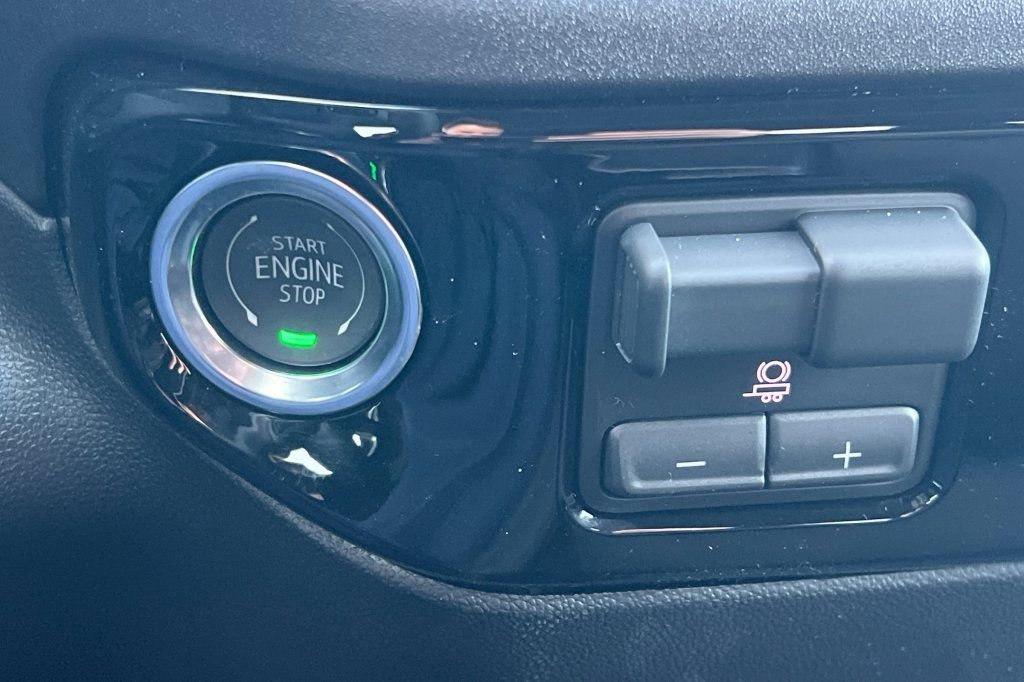 New 2026 GMC Sierra 1500 SLE image 19