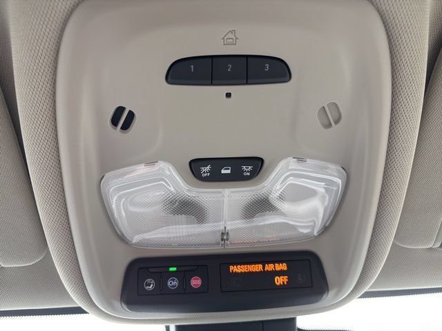 Used 2024 Buick Encore GX Avenir w/ Avenir Convenience Package AWD/4WD image 28
