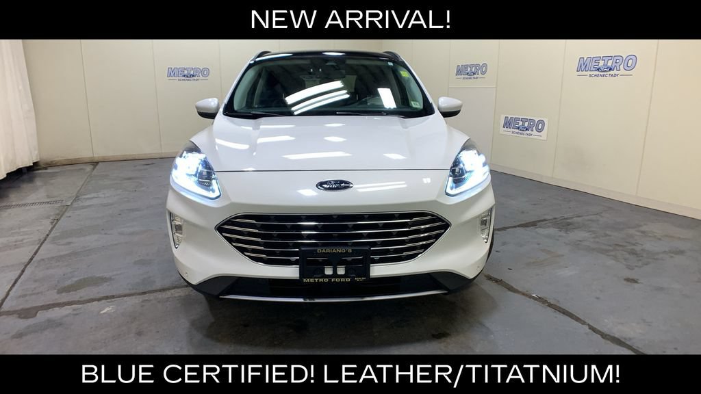 Certified 2022 Ford Escape Titanium w/ Titanium Elite Package AWD/4WD image 8