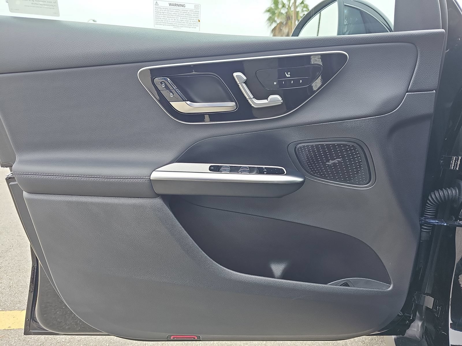 Used 2026 Mercedes-Benz GLC 300 image 25