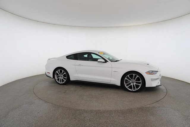 Used 2018 Ford Mustang GT Premium w/ Equipment Group 401A image 24