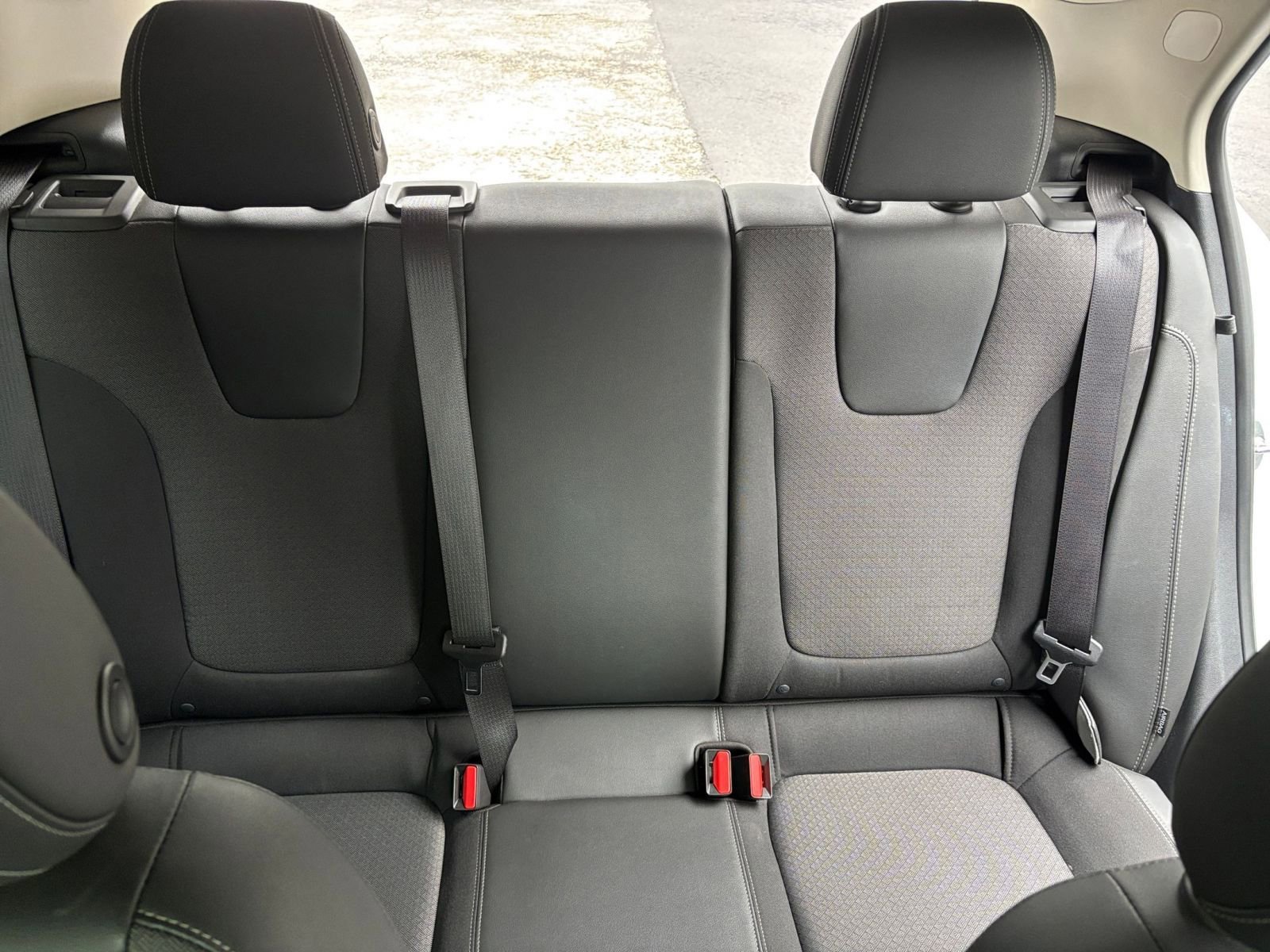 Used 2025 Buick Encore GX Preferred FWD image 33