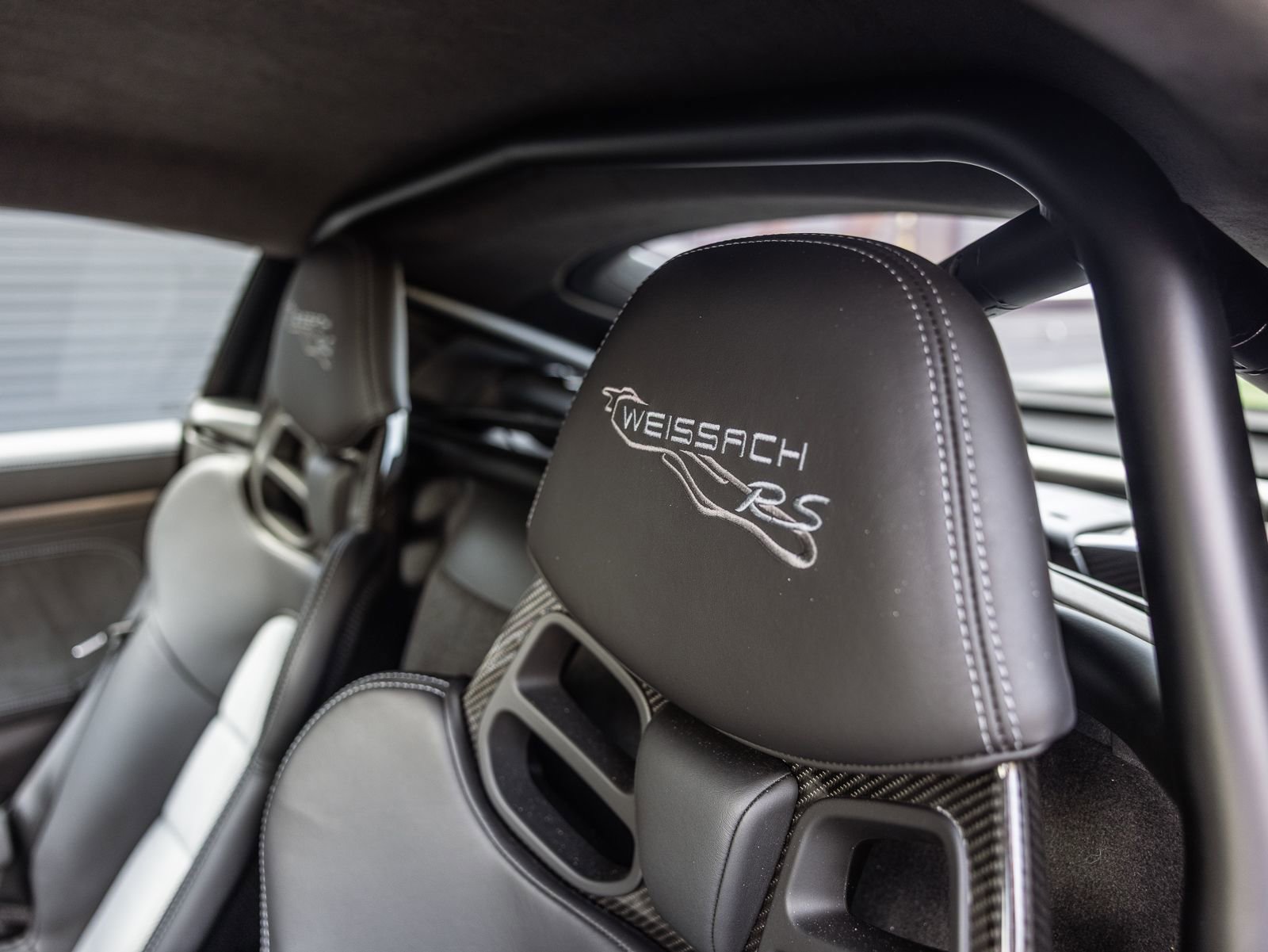 Certified 2023 Porsche 718 Cayman GT4 RS RWD image 34