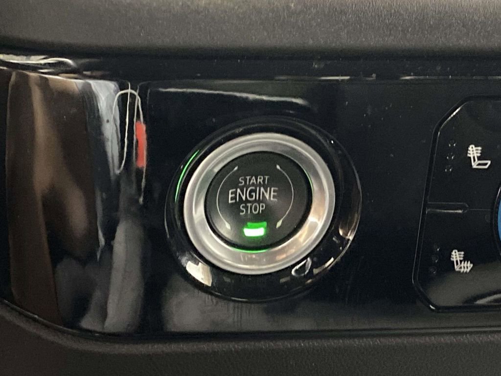 Used 2024 Chevrolet Silverado 1500 LT image 26