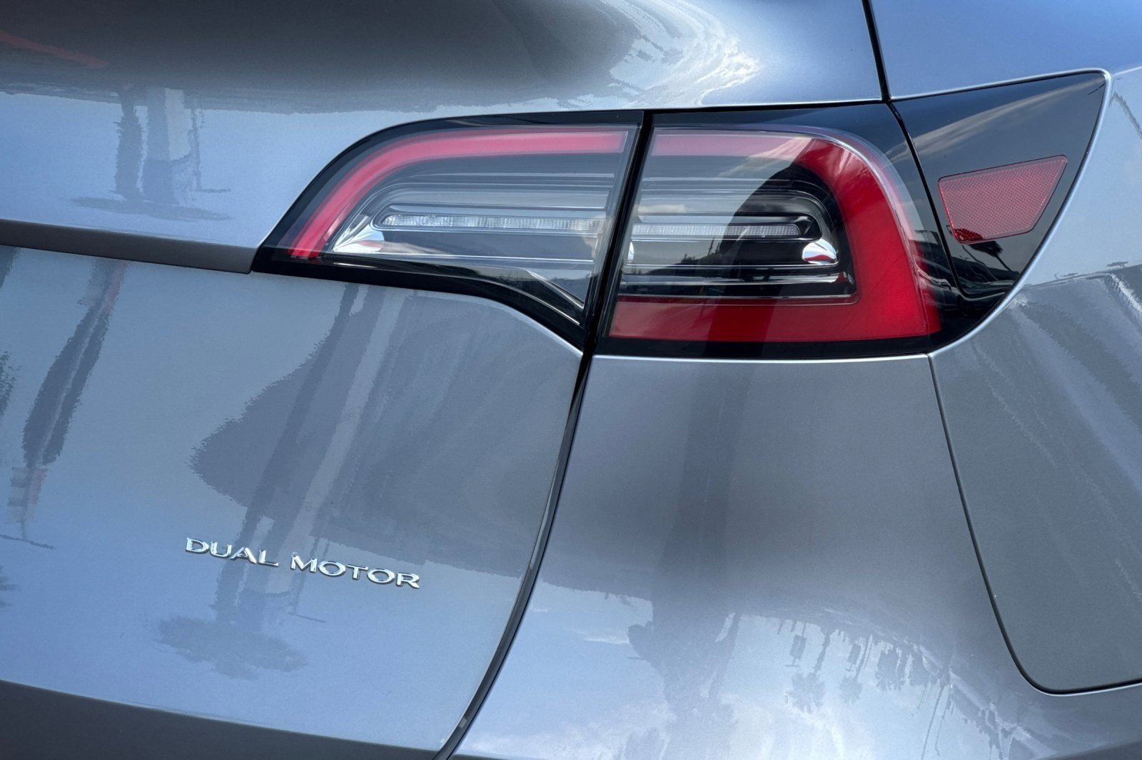 Used 2024 Tesla Model Y Long Range image 12