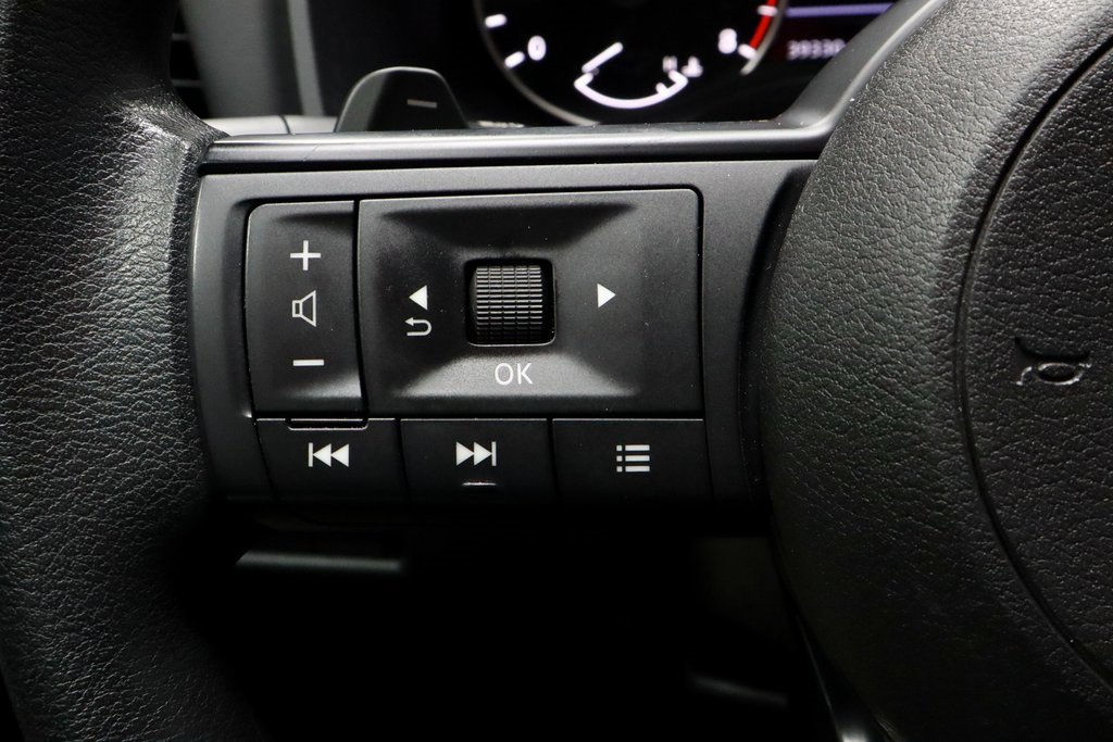 Certified 2023 Nissan Rogue S image 26