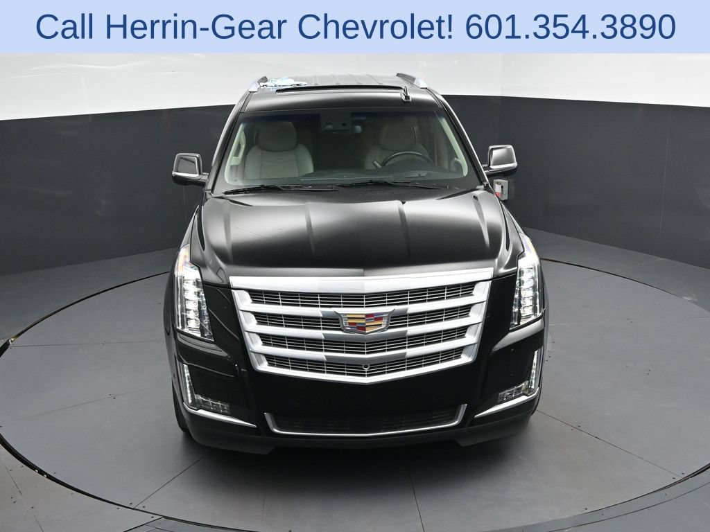 Used 2019 Cadillac Escalade Premium Luxury AWD/4WD image 38