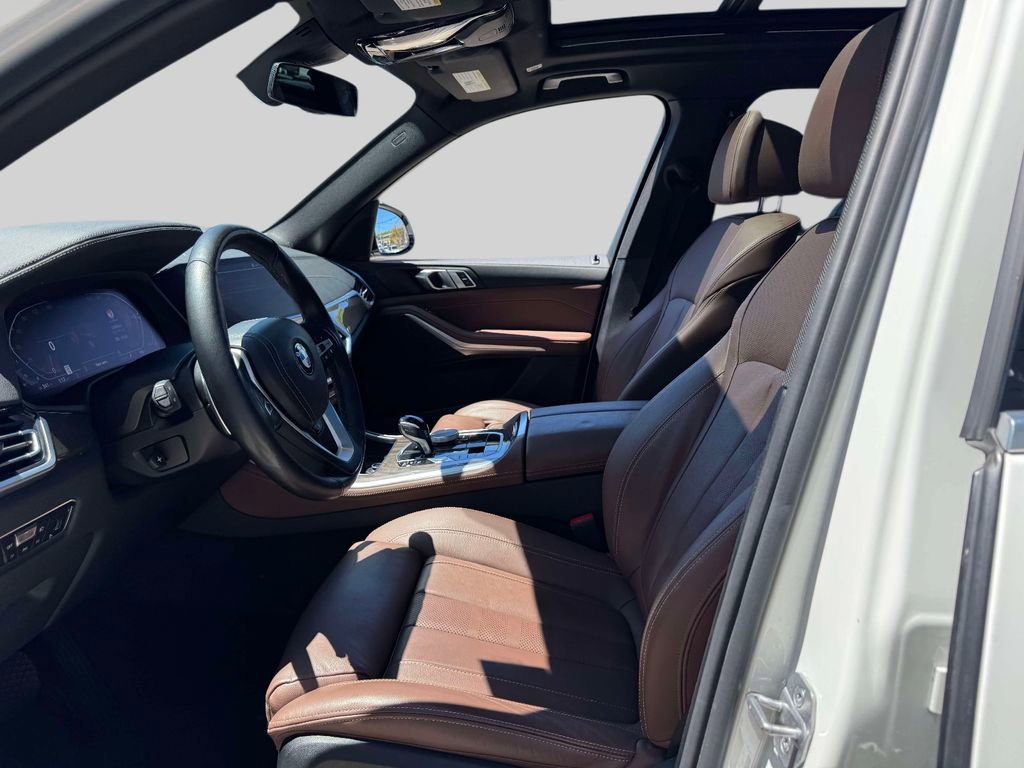 Used 2022 BMW X5 xDrive40i w/ Premium Package AWD/4WD image 12