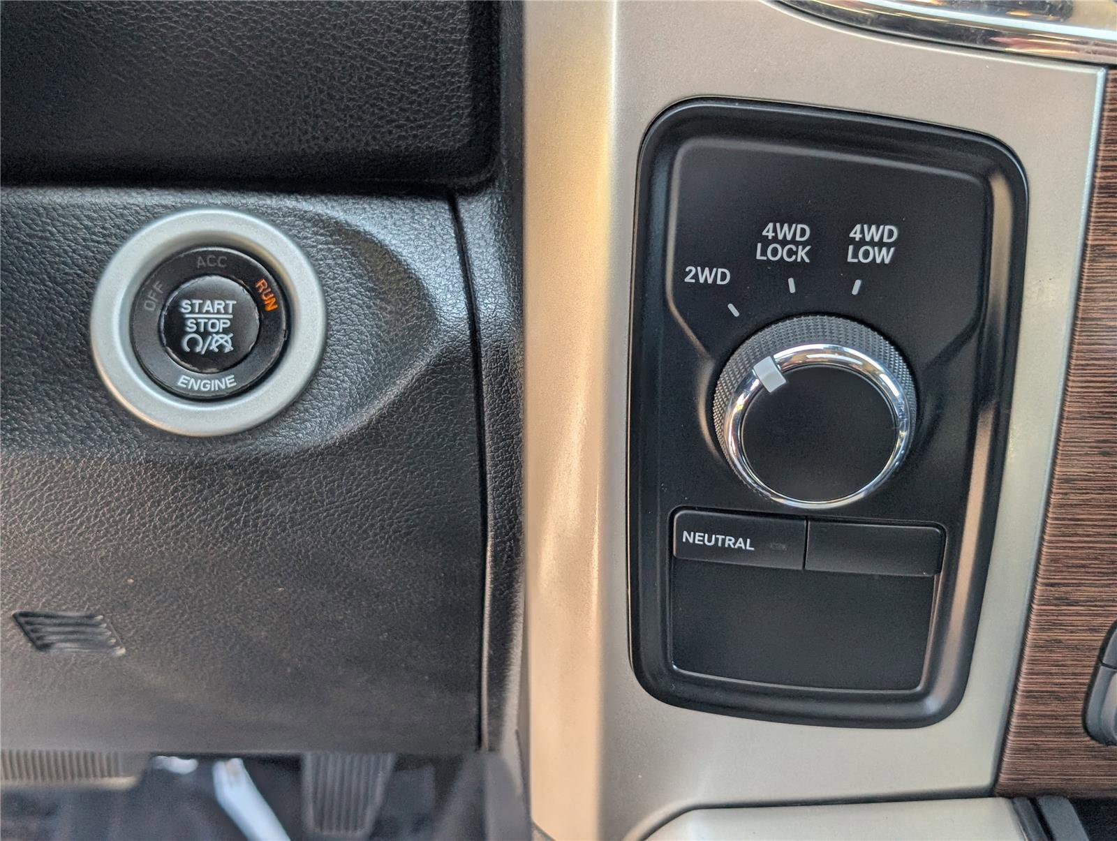 Used 2016 RAM 2500 Laramie AWD/4WD image 27