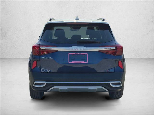Used 2023 Kia Seltos S w/ Navigation Package FWD image 6