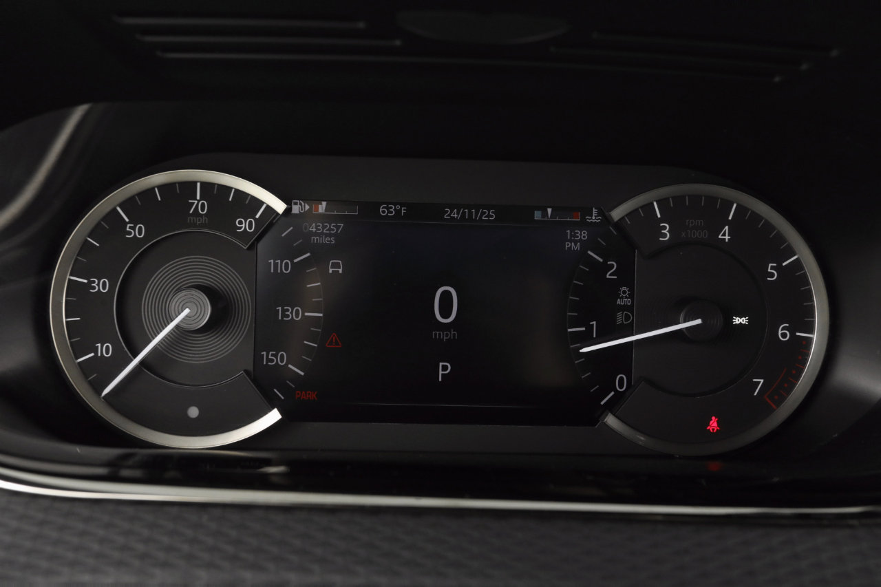 Used 2022 Land Rover Range Rover Evoque R-Dynamic S image 14