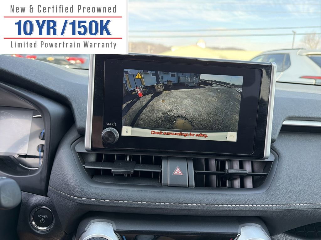 Used 2025 Toyota RAV4 XLE image 27