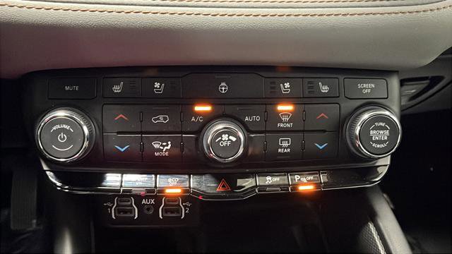 Used 2022 Dodge Durango R/T image 17