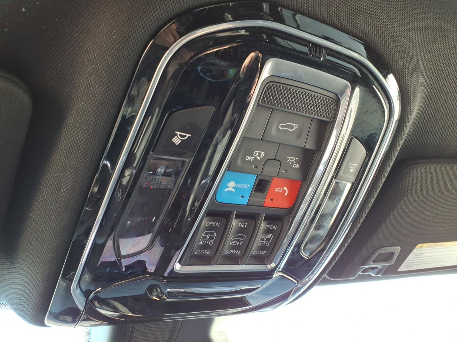 Used 2023 Jeep Grand Cherokee L Overland AWD/4WD image 28