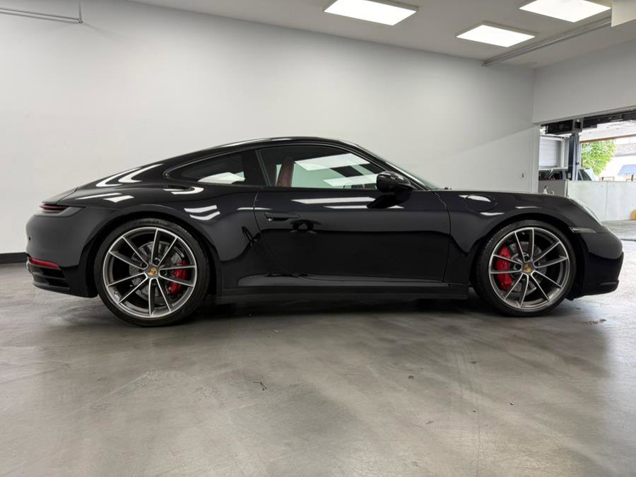 Used 2021 Porsche 911 Carrera 4S image 29