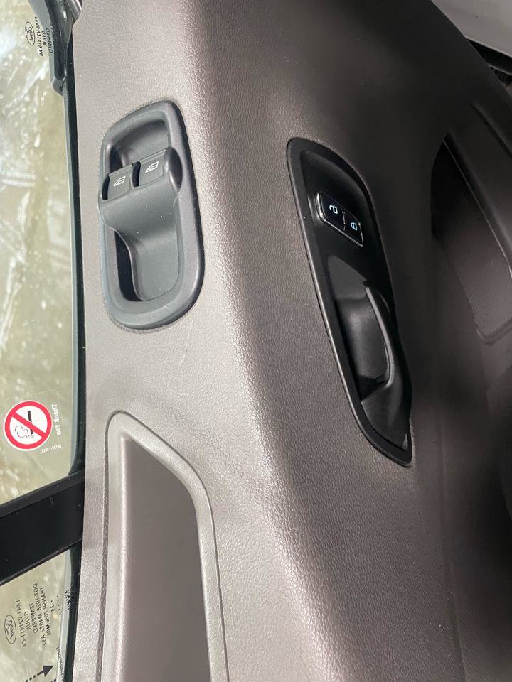 Used 2024 Ford Transit 250 XL w/ Exterior Upgrade Package image 21