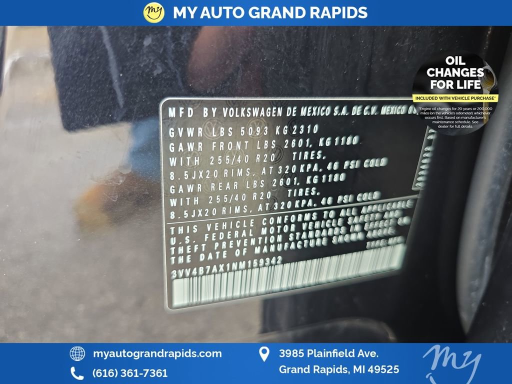 Used 2022 Volkswagen Tiguan SEL R-Line image 41