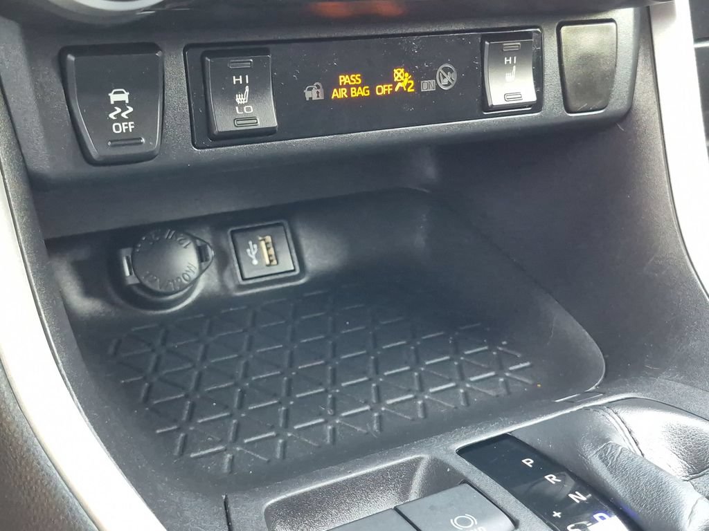 Used 2024 Toyota RAV4 XLE w/ Weather Package AWD/4WD image 24