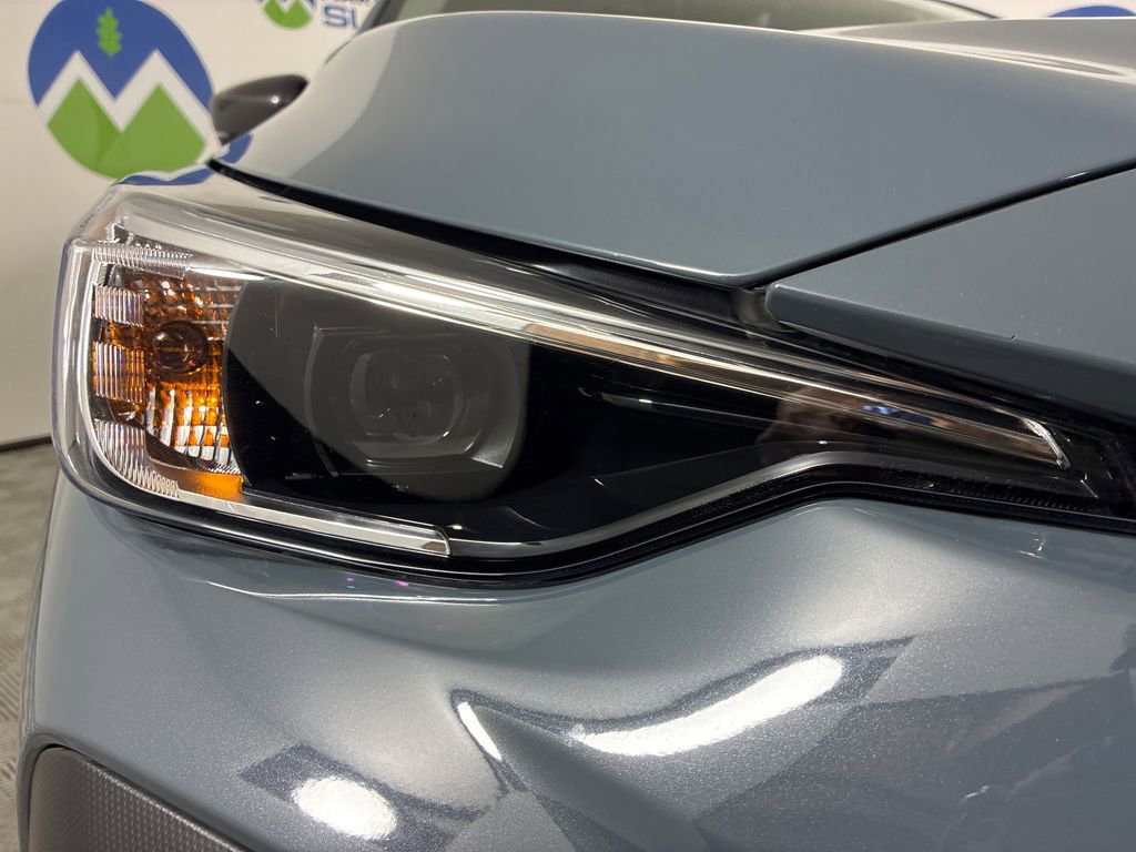 Certified 2025 Subaru Crosstrek 2.0i Premium image 2