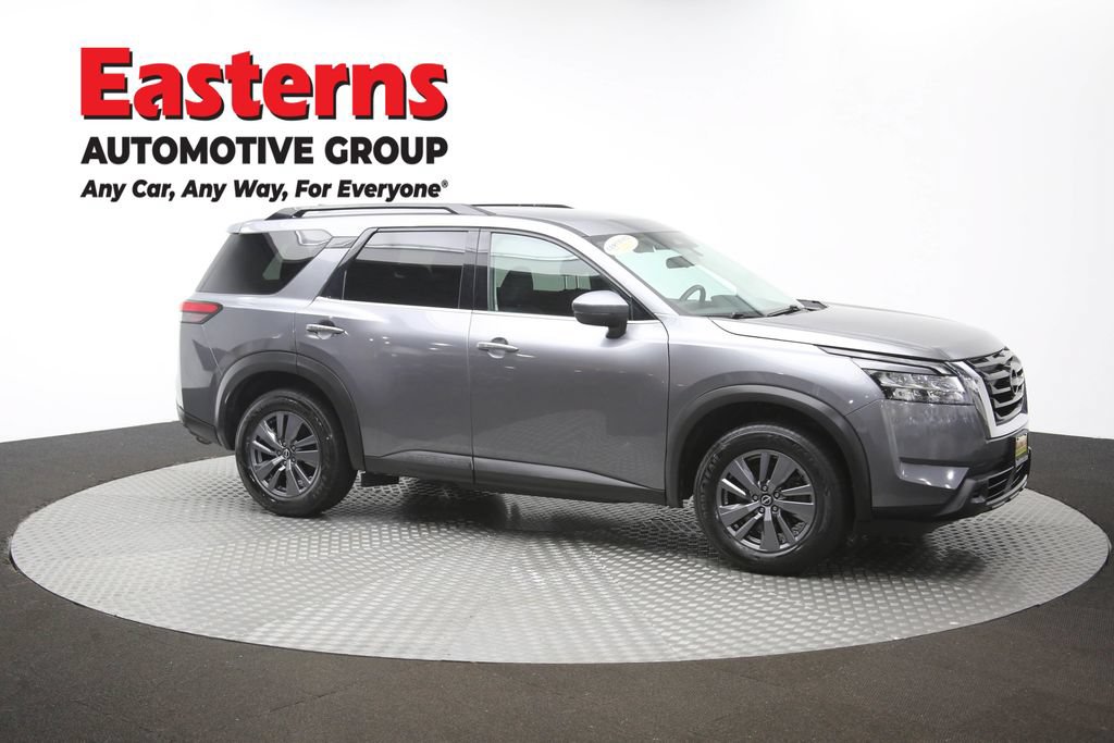Used 2022 Nissan Pathfinder SV AWD/4WD image 50