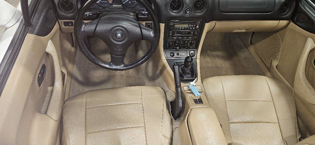Used 1999 MAZDA MX-5 Miata image 6