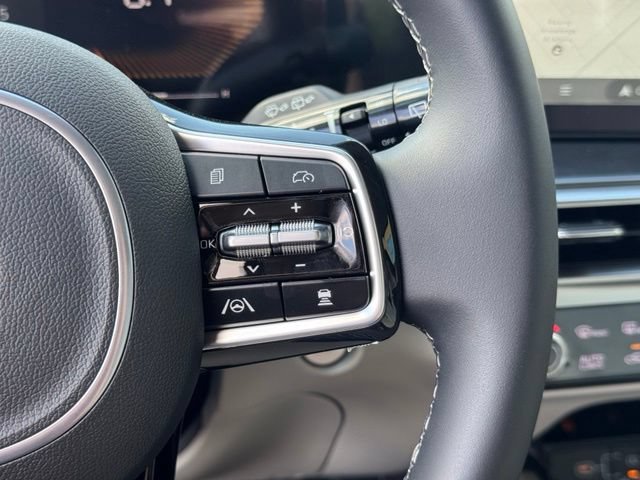 Used 2025 Kia Sorento EX FWD image 56