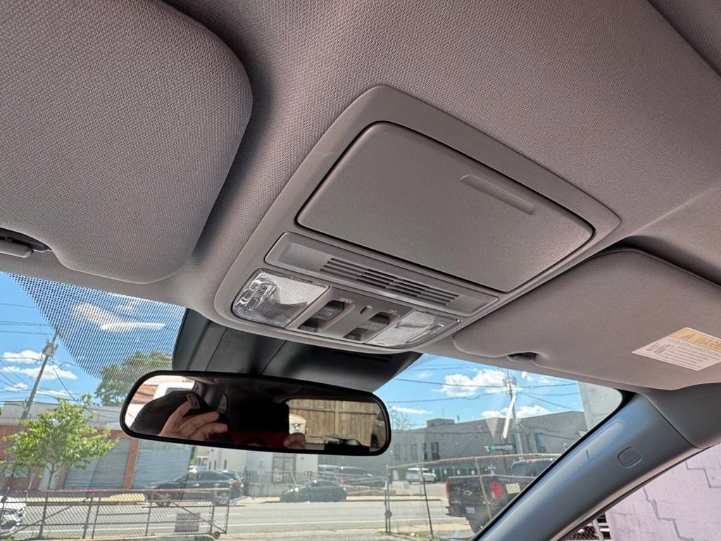 Used 2020 Honda CR-V EX image 17
