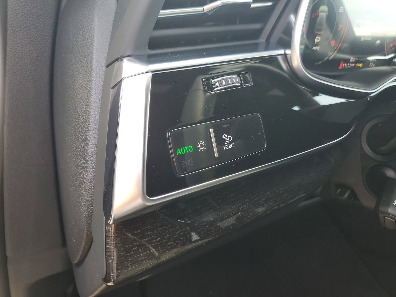 New 2026 Audi Q8 Premium Plus image 23