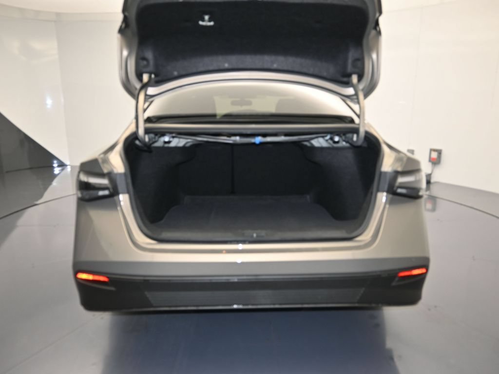 New 2026 Nissan Sentra SV w/ Floor Mat Package FWD image 23