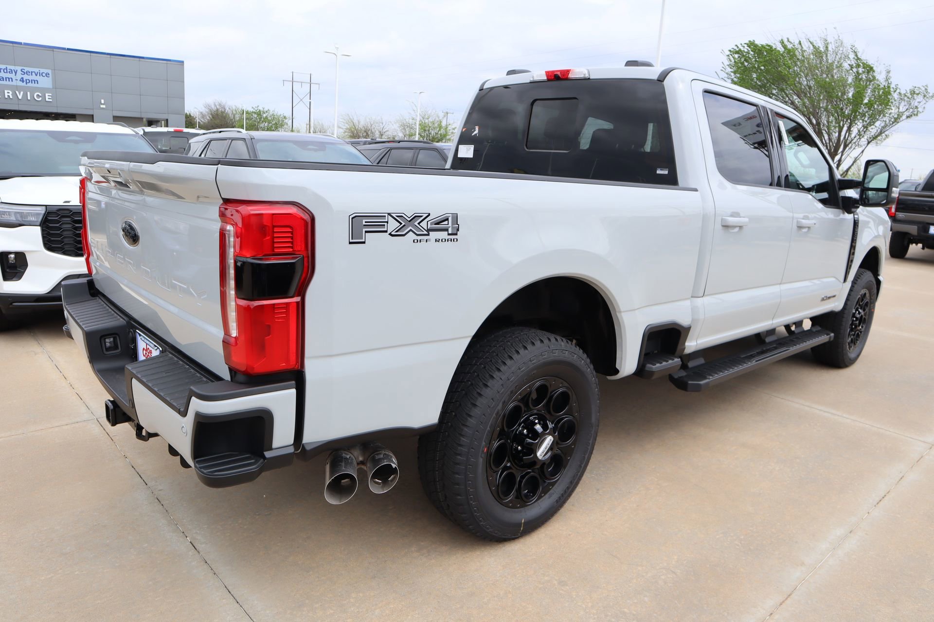 New 2026 Ford F250 Lariat w/ Black Appearance Package AWD/4WD image 23