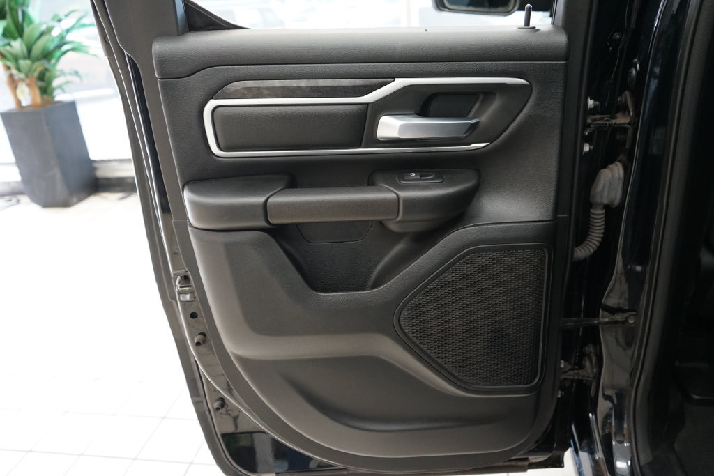 Used 2022 RAM 1500 Big Horn AWD/4WD image 44