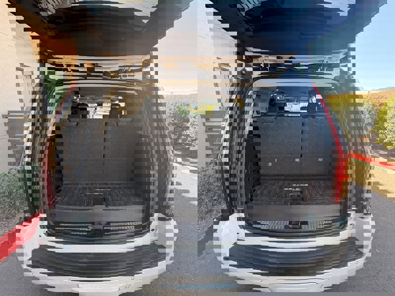 Used 2019 Cadillac Escalade Luxury image 39