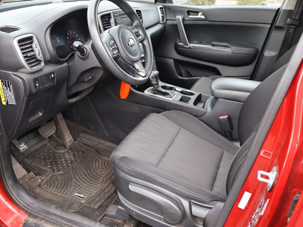 Used 2019 Kia Sportage LX image 4