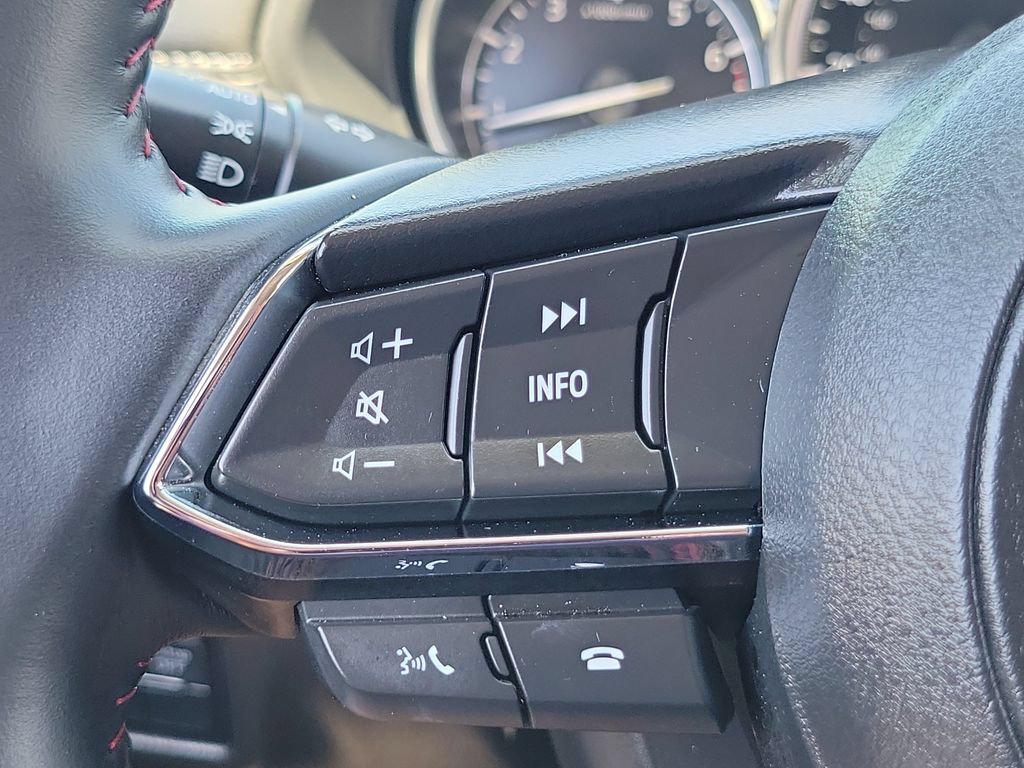 Certified 2025 MAZDA CX-5 Carbon Edition AWD/4WD image 5