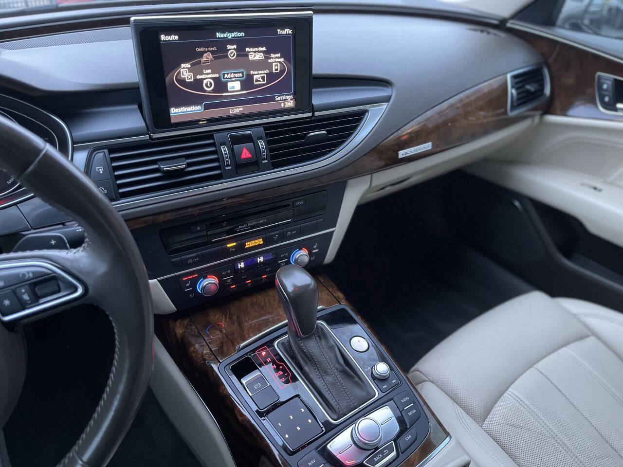 Used 2016 Audi A7 TDI Prestige w/ Prestige Package image 37