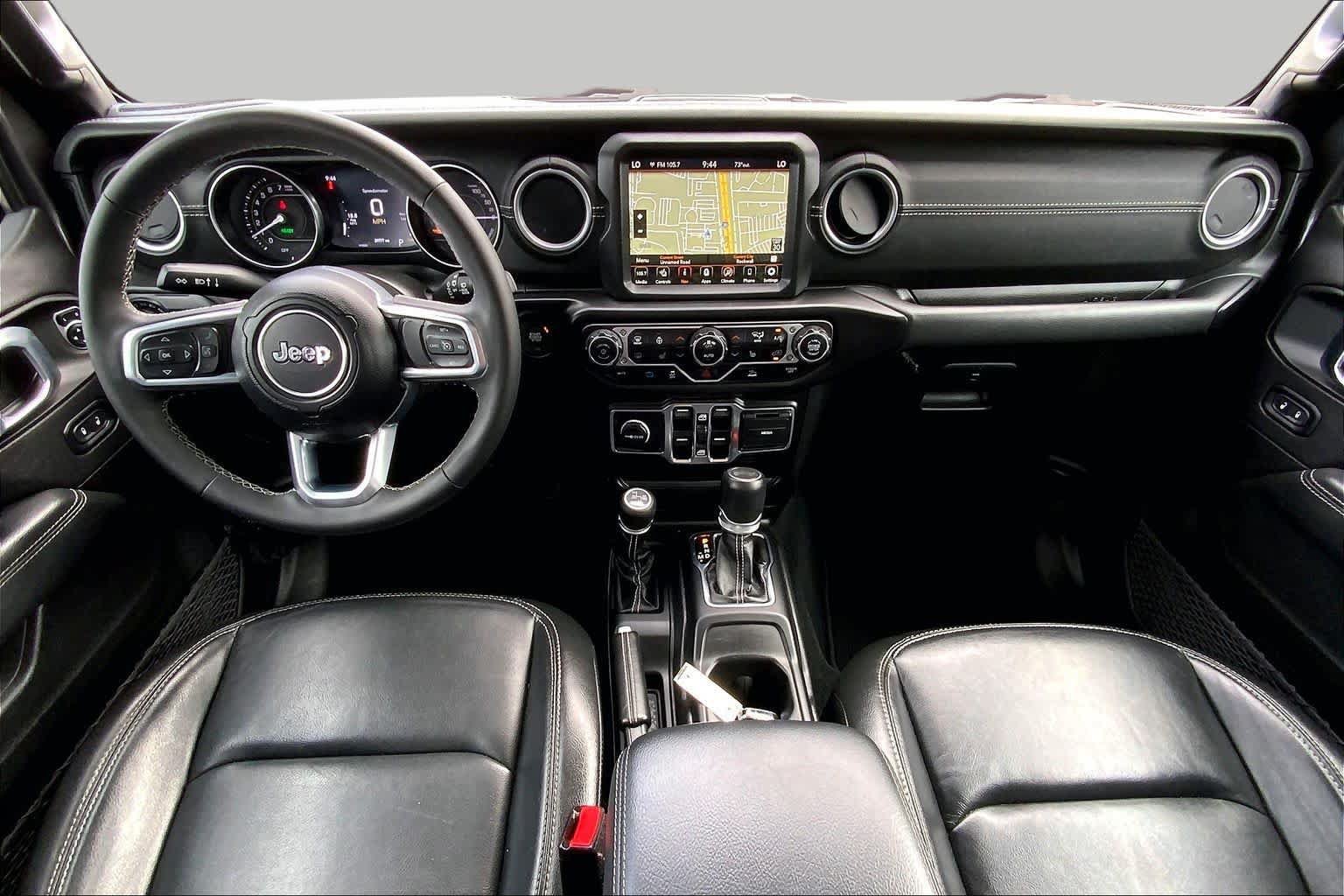 Used 2023 Jeep Wrangler Unlimited Sahara w/ Cold Weather Group AWD/4WD image 14