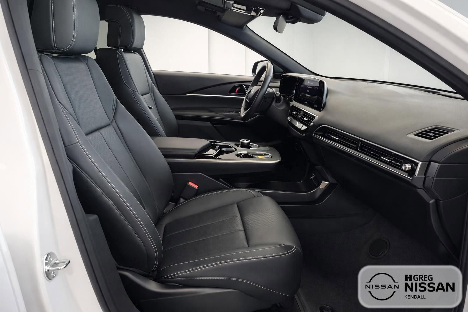 Used 2024 Cadillac Lyriq Luxury AWD/4WD image 11