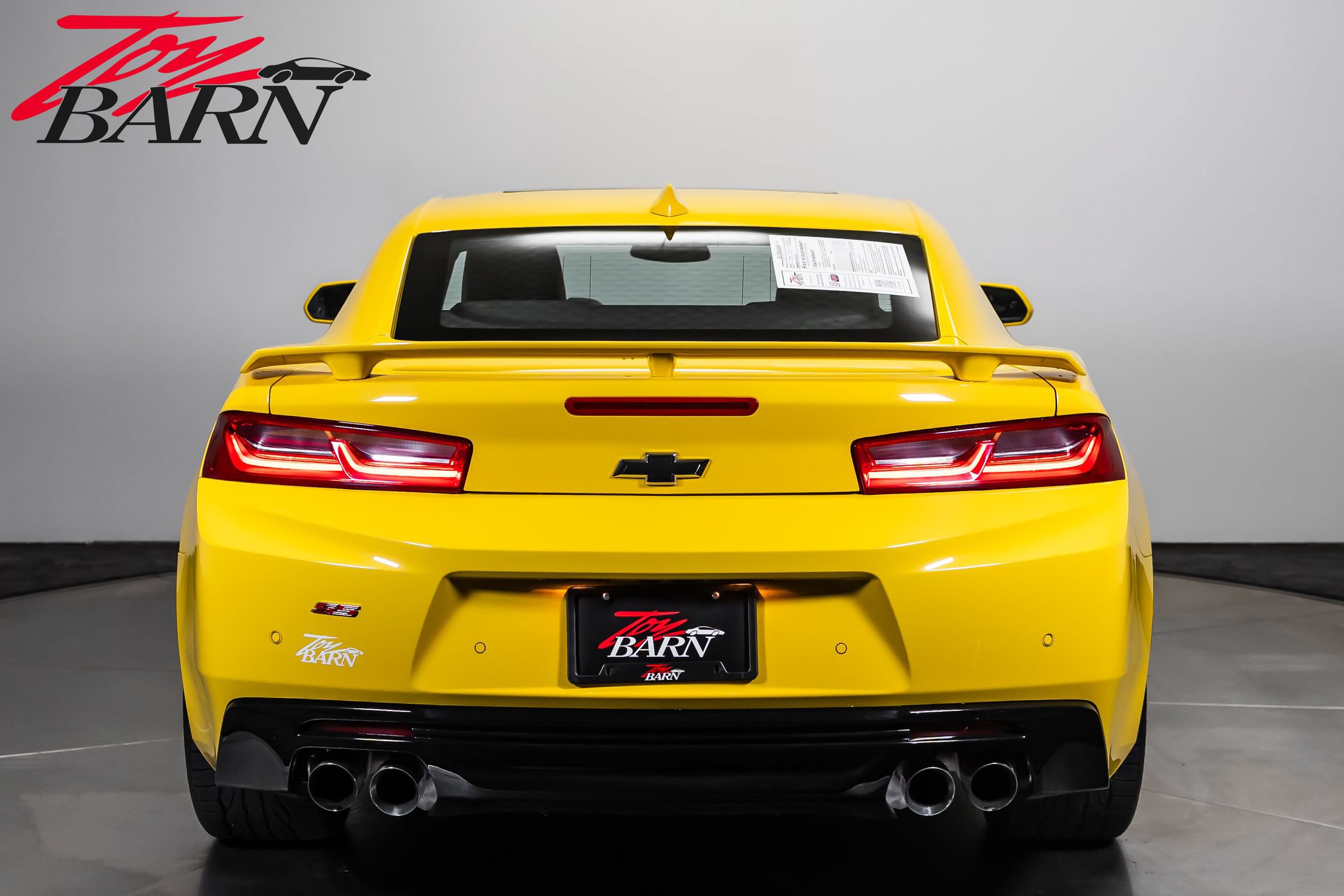 Used 2016 Chevrolet Camaro SS RWD image 4