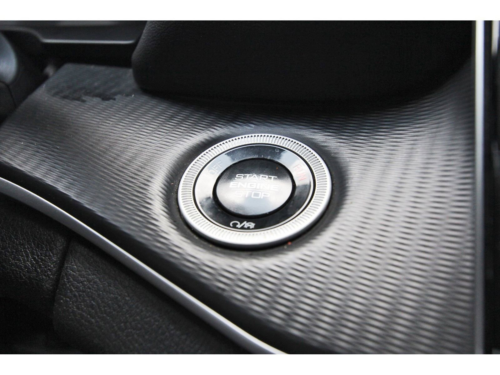 Used 2024 Jeep Grand Cherokee Altitude RWD image 20