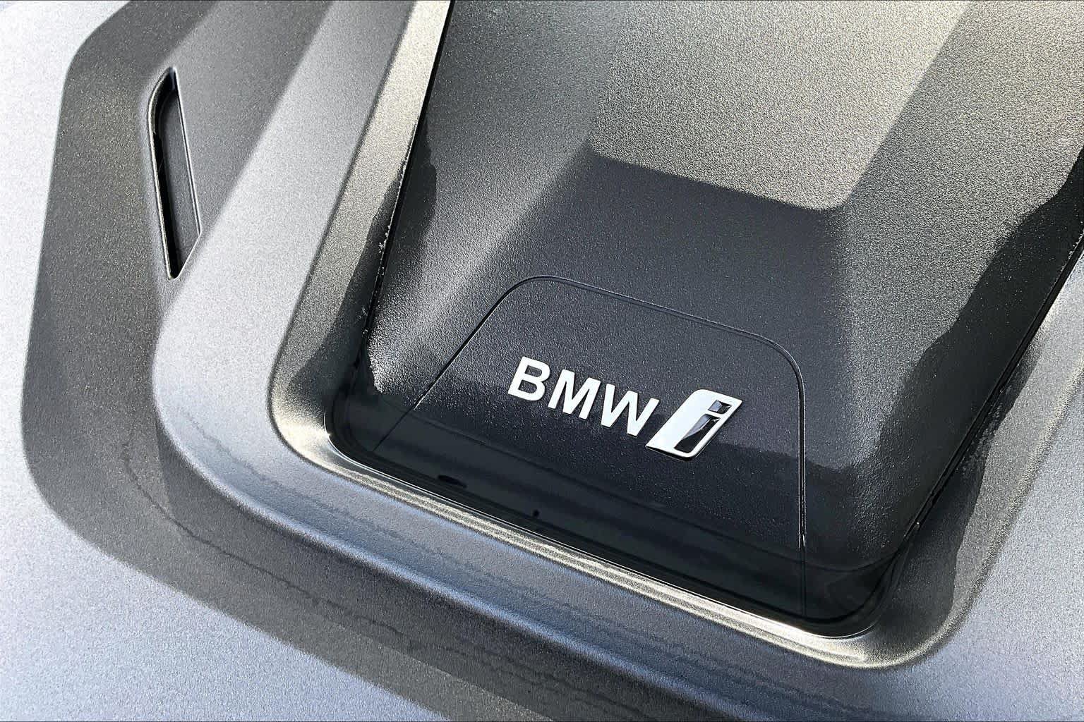 Used 2024 BMW i4 eDrive40 w/ Premium Package RWD image 32