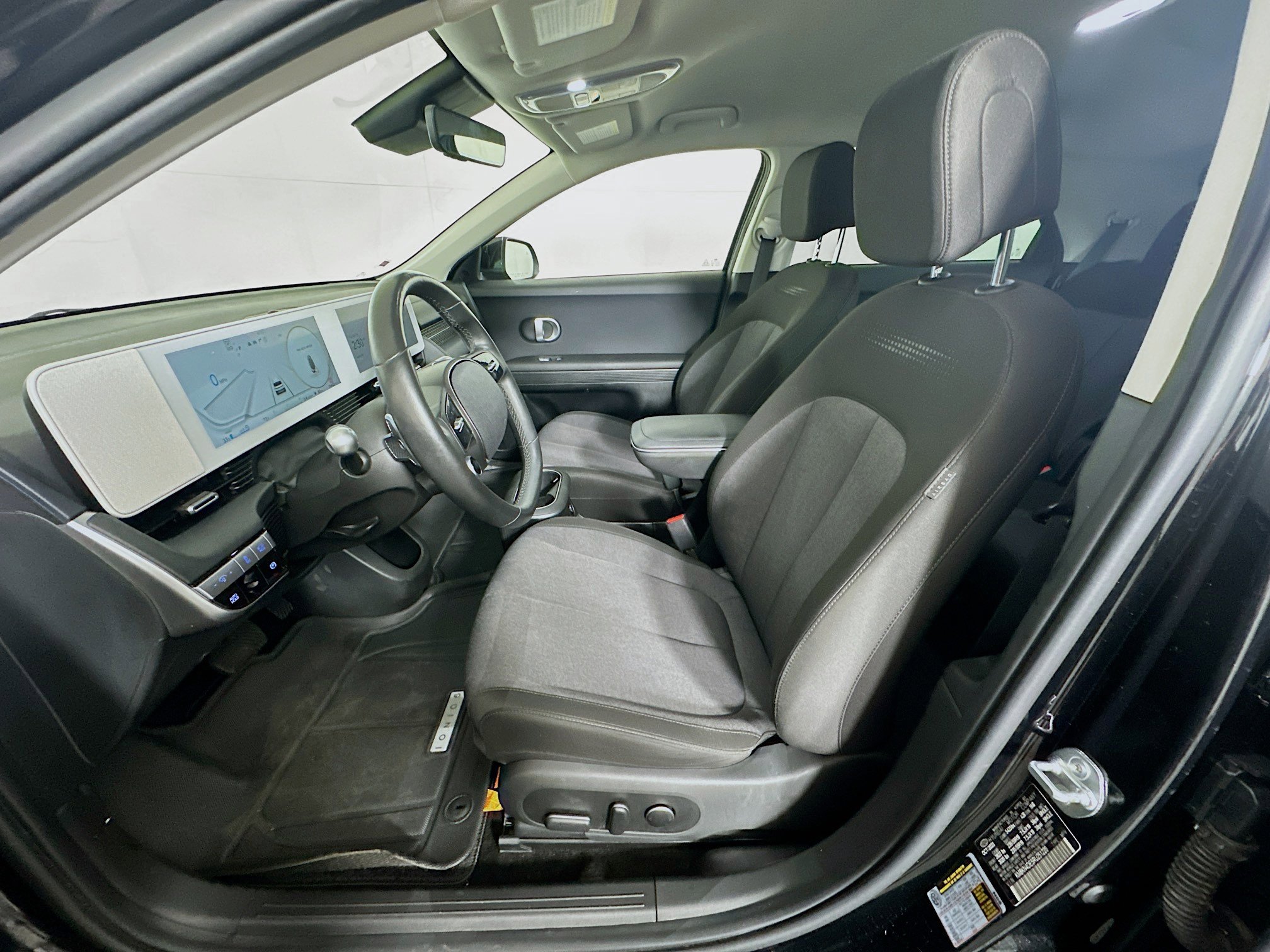 Used 2024 Hyundai Ioniq 5 SEL image 13