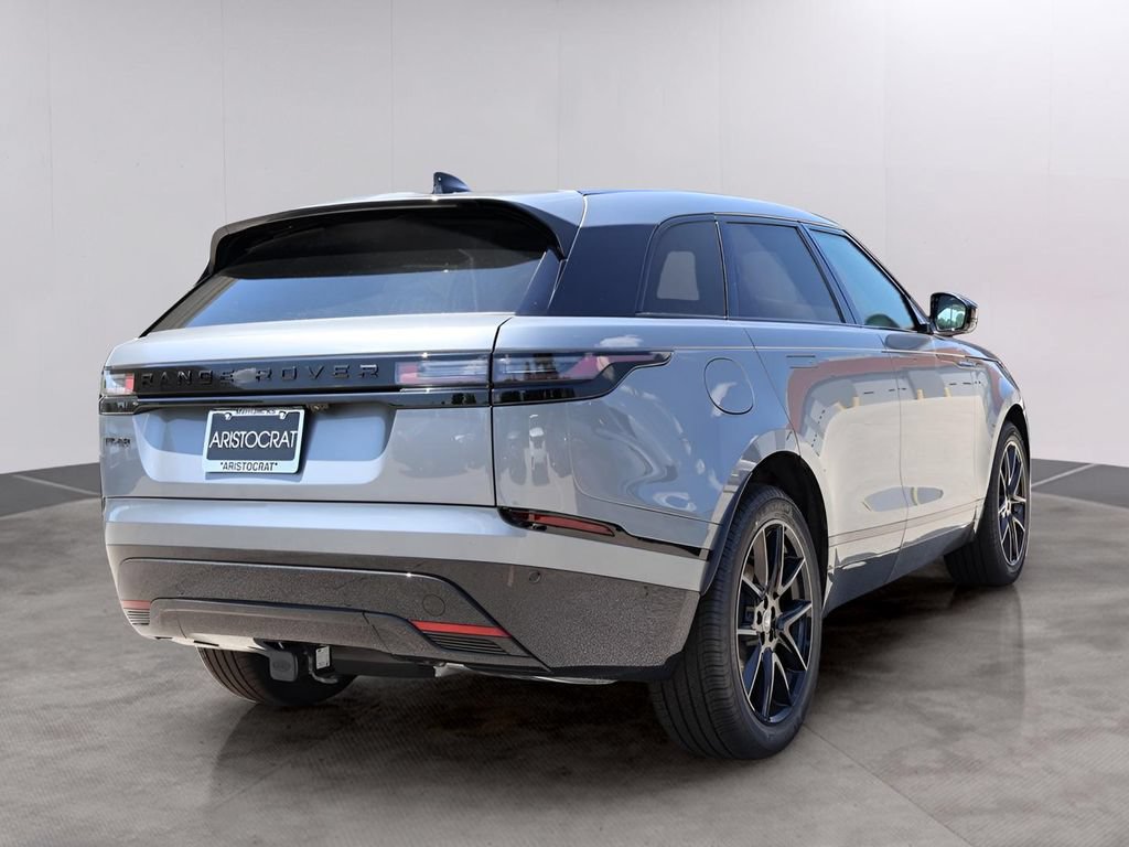 Used 2026 Land Rover Range Rover Velar Dynamic SE AWD/4WD image 5