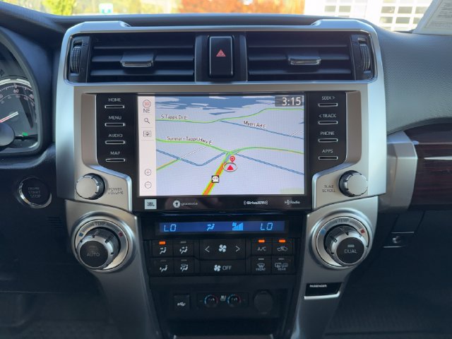 Used 2023 Toyota 4Runner Limited AWD/4WD image 25